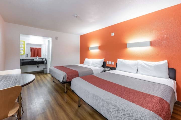 Room 20 of 45