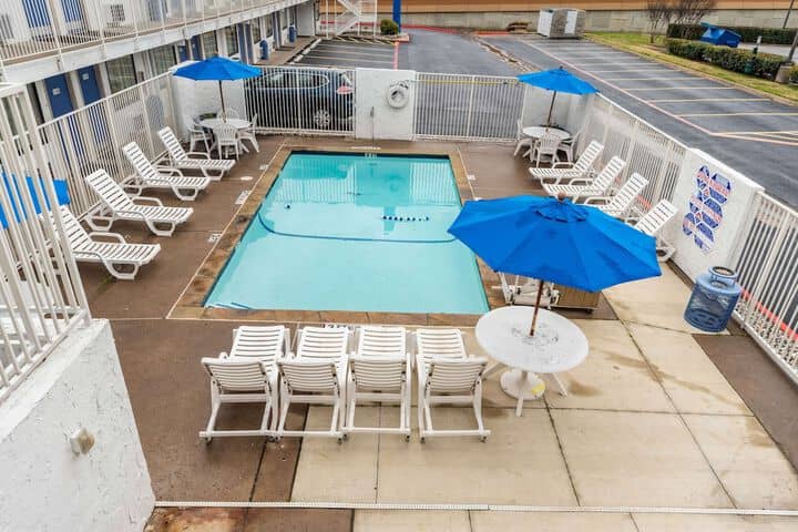 Pool 37 of 45