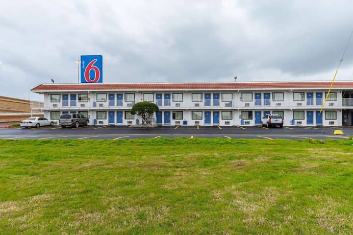 Hotel 43 of 45