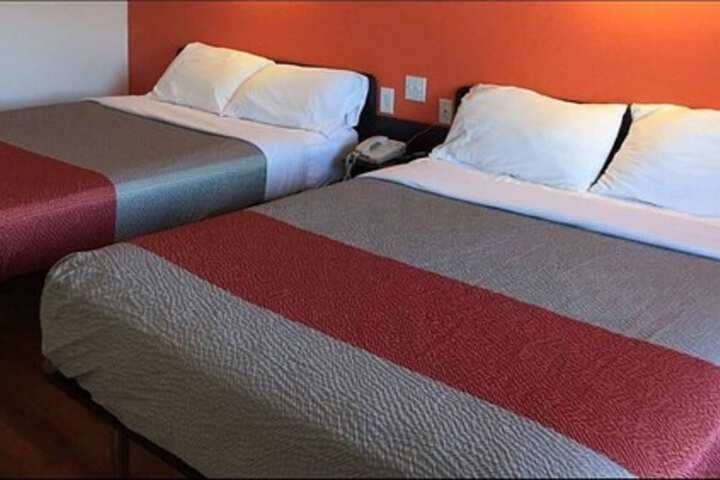 Room 7 of 45